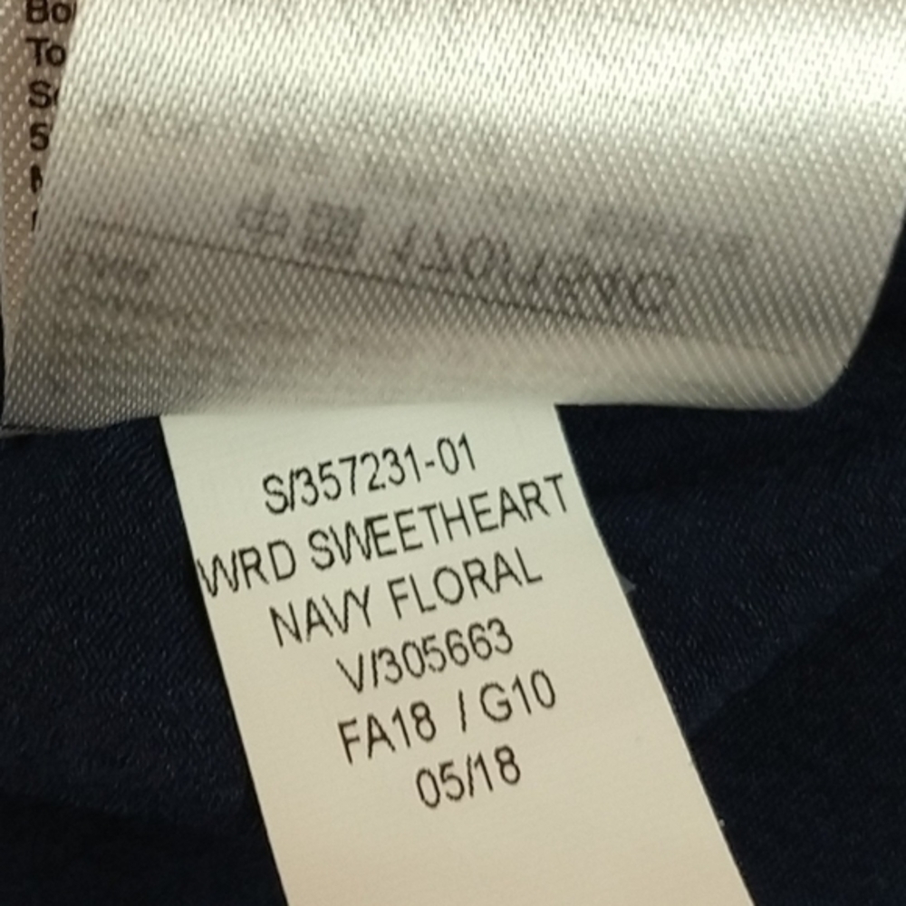 Old Navy Sleeveless Floral dress - Picture 10 of 13